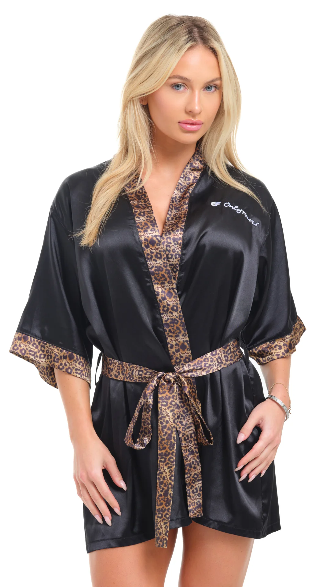 Robe - Image 5